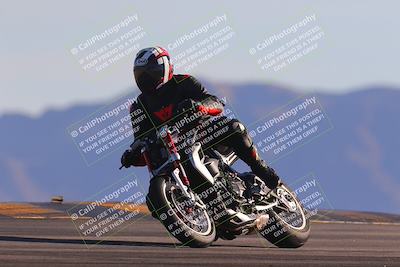 media/Nov-06-2023-Moto Forza (Mon) [[ce023d0744]]/4-Beginner Group/Session 5 (Turn 9)/